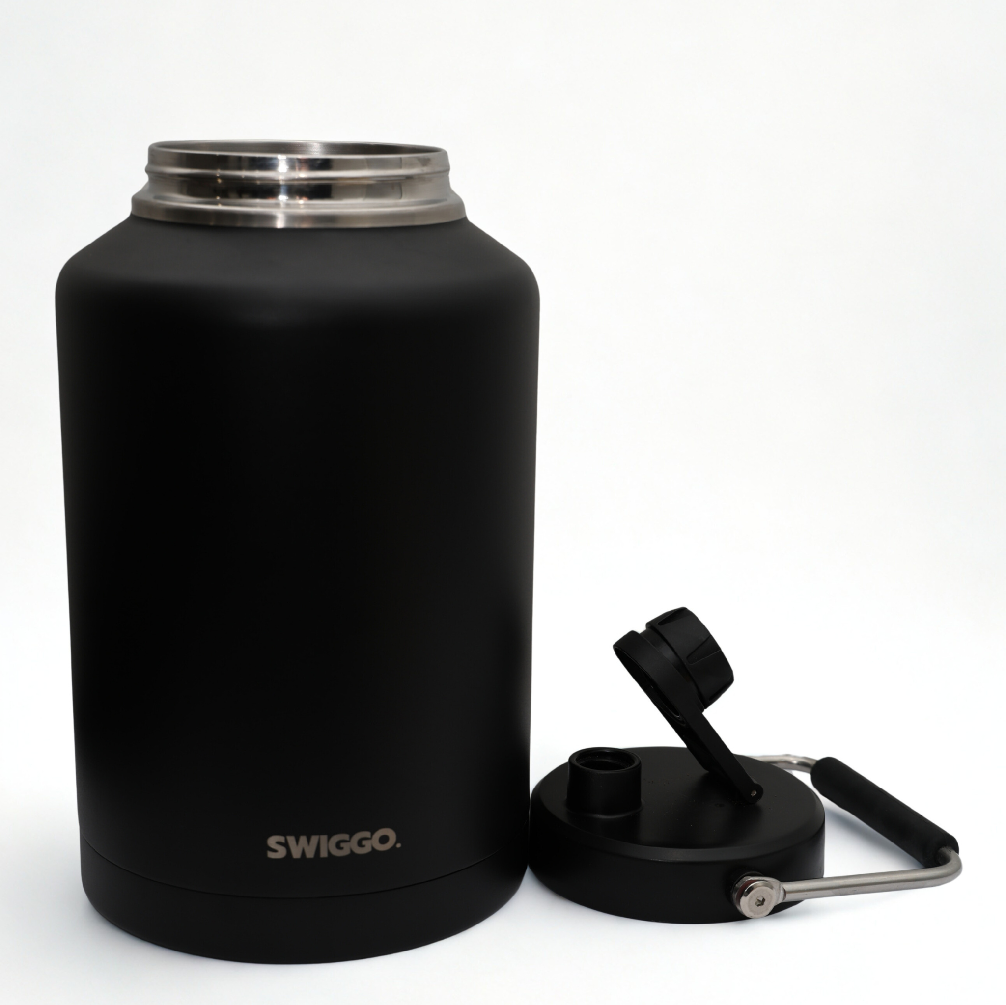 The Weekender Vacuum Insulated Jug - 5.7 L (192 oz)